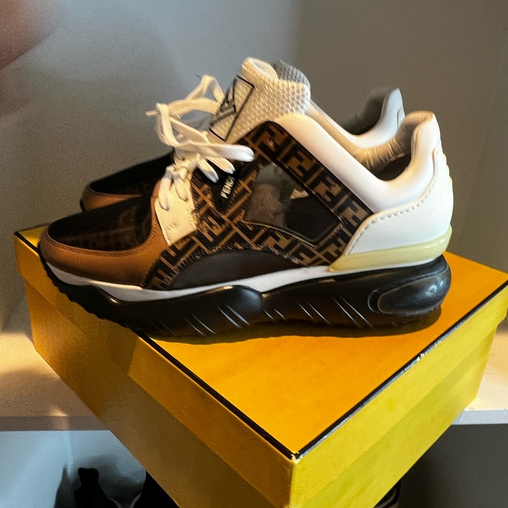 Fendi Sneakers